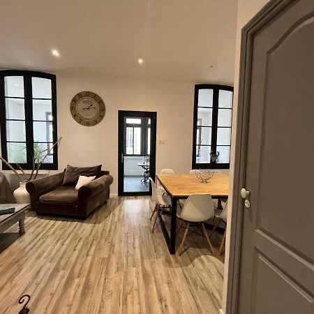 Les Chambres Du Palais Carcassonne Esterno foto