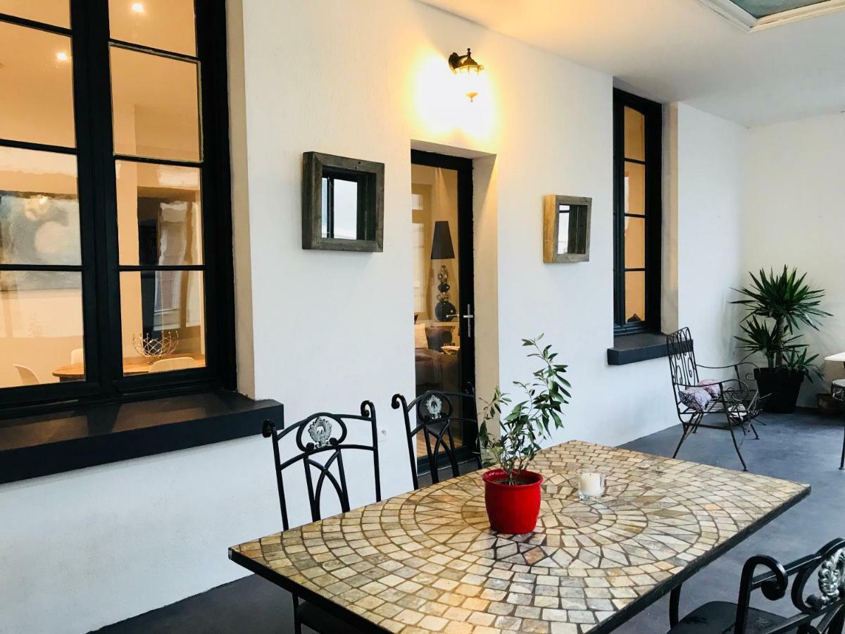 Les Chambres Du Palais Carcassonne Esterno foto
